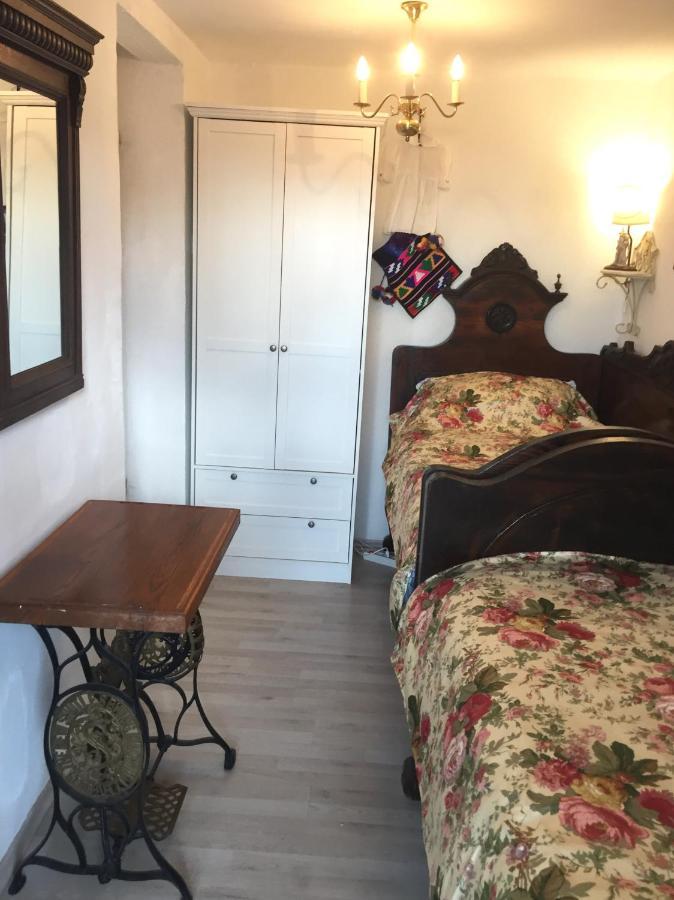Vintage House For Rent 60M From Sea Apartment Baška Voda Екстериор снимка